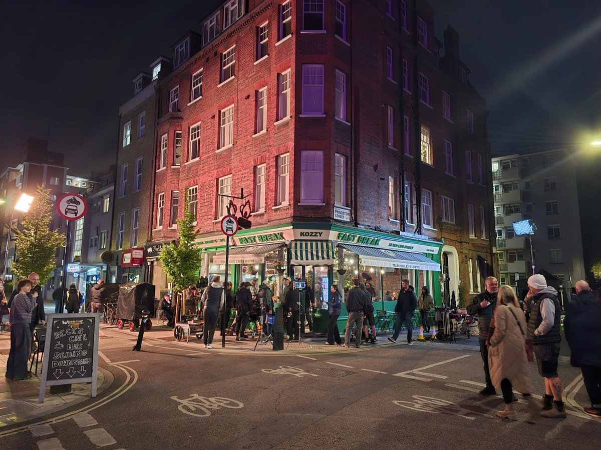 And that’s a wrap! 🎥🖤

Filming finished on #TheInkBlackHeart at Kozzy cafe on Red Lion Street late last night with Holliday Grainger. 

It’s been such a huge privilege to be able to watch some of the filming this past couple of months 🖤