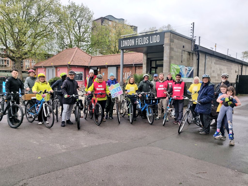 The Hackney #LondonLovesCycling ride is about to start! Positive that the rain will stay away. 🚲 🚲 🚲 🚲 🚲 🚲