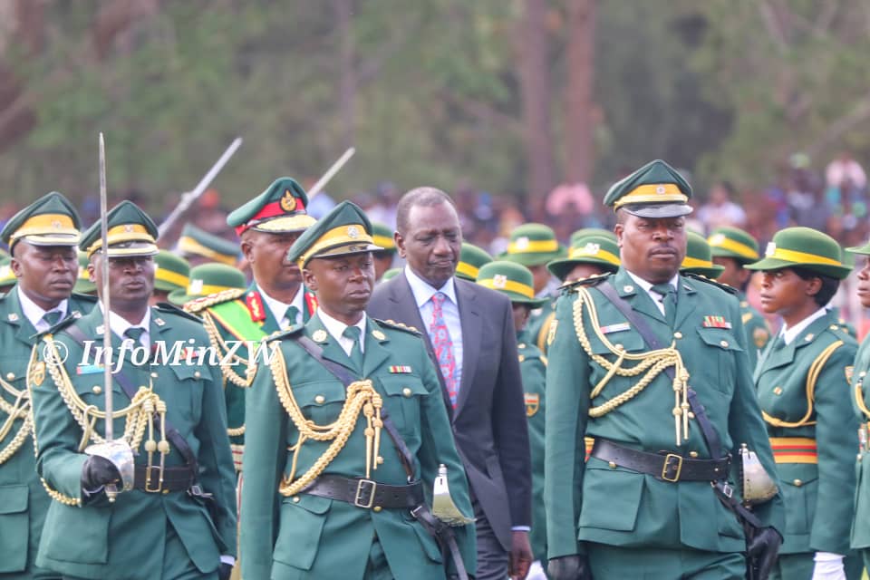 President @WilliamsRuto inspecting the Guard of Honour at the #ZITF2024 #Zimbabwe #Kenya