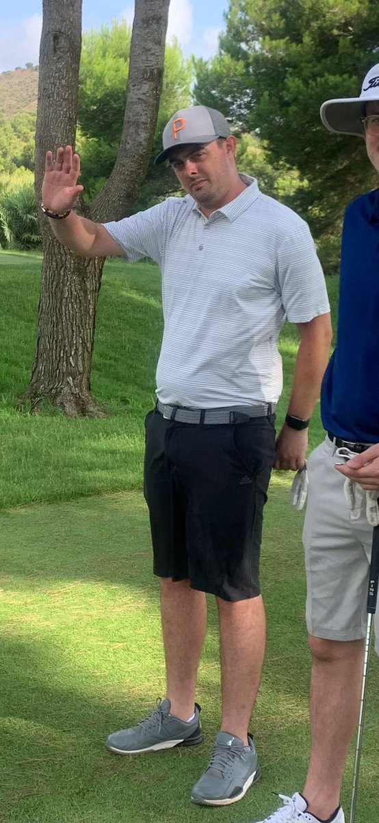 Happy 30th Birthday to the wise man of the group Mr Harry Pope 🏌🏼‍♂️🍻🤝🤩