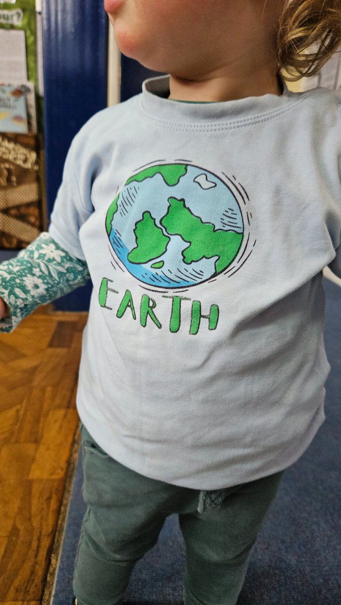 We are ready for Oxford Earth day with @OxUniEarthSci, even the little one! Come see us at the Martin Wood Complex! physics.ox.ac.uk/events/oxford-…