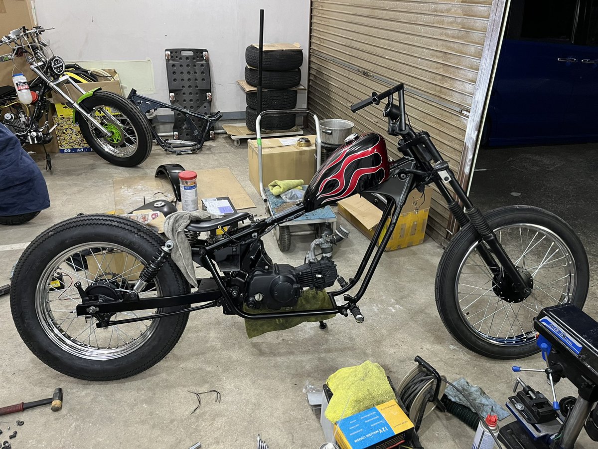 フロント21インチ、リア18インチ、フレーム延長のJAZZがもうすぐ爆誕