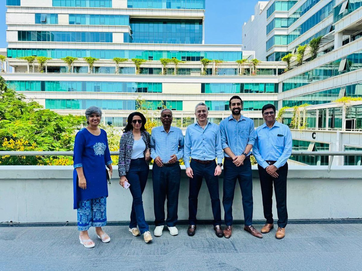 Excited to see the vibrant innovation hub at IIT Madras Research Park! A melting pot of talent, creativity, and cutting-edge research, it's where ideas flourish and dreams take flight. Here's to nurturing the spirit of entrepreneurship 🌟 #IITMadras #Innovation #Startups