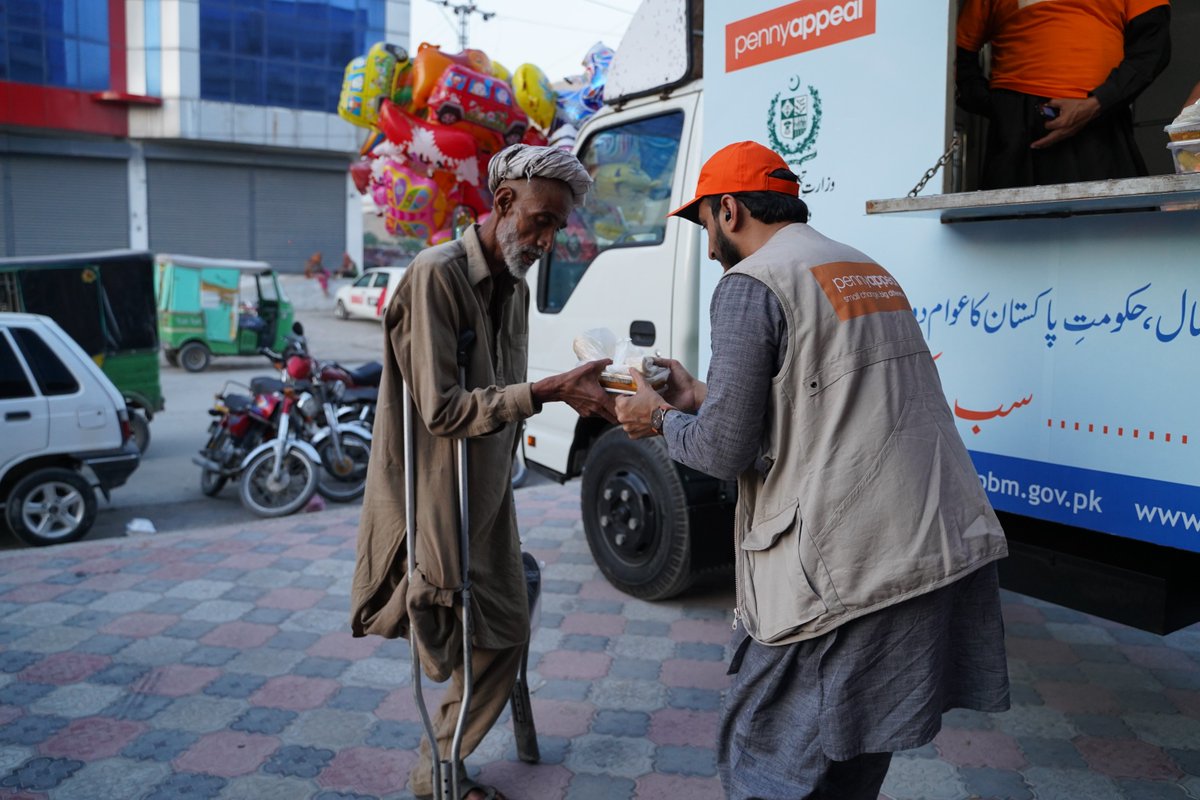 We’re on a mission to #FeedOurWorld from our own doorstep in Wakefield to the most remote villages of Pakistan, and beyond! 🌎 You can empower the world’s most vulnerable with £1 meals and £50 food packs. Click to get involved today: pennyappeal.org/appeal/feed-ou…