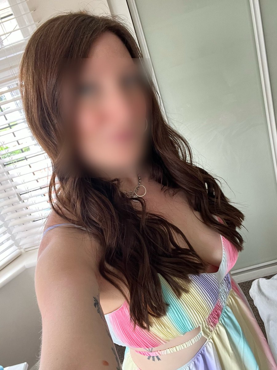 A week ago since my fabulous hen do and 4 weeks tomorrow until the wedding!! Spare time is currently being used up planning it all… what will we do with our spare time once we’re hitched?!?! 😇😈