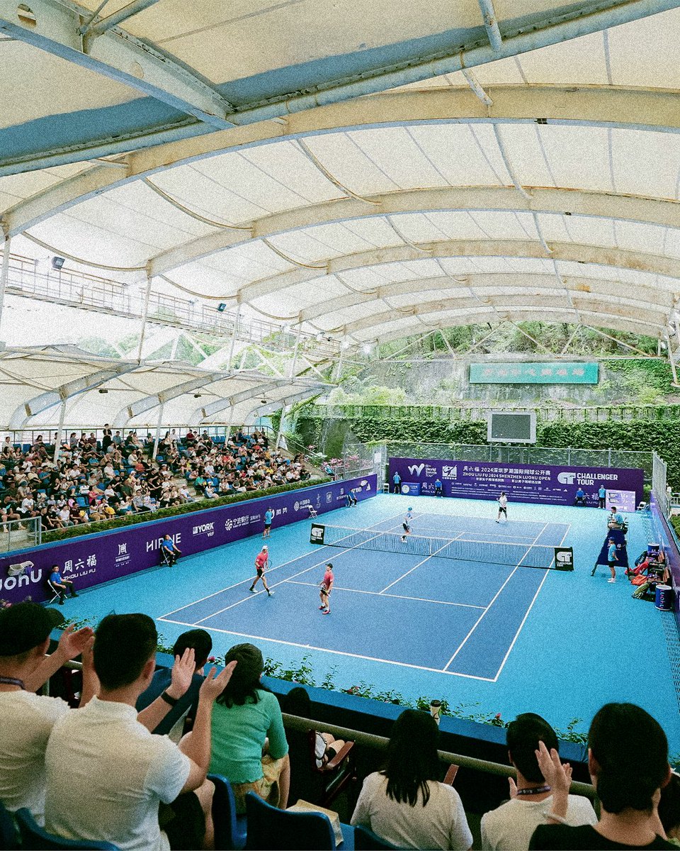 What a crowd in Shenzhen 👏 Chinese wild cards 🇨🇳 Wang and 🇨🇳 Zhou fall to Shimizu and Trotter 7-6(5), 7-6(4) in the doubles final #ATPChallenger