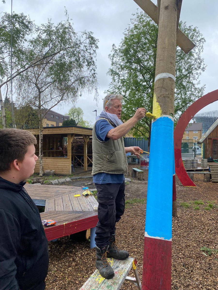 The hard work continues at Somerford Grove. It’s great to see our students getting stuck in to this important community project. @HarPAofficial #ThisIsAP