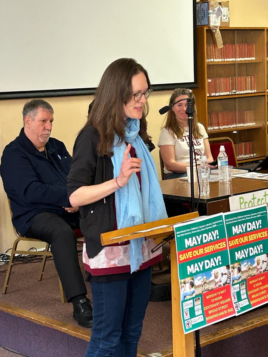 @unisontheunion @GMBStuart @GMBMidlands Emma Lockerbie speaks about saving our libraries.
People learning about library closures awakens people to the wider impact of cuts.
#BirminghamLovesLibraries
#BrumRiseUp
#PublicMeeting