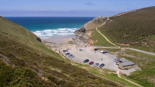Hope many have given their views on @NatTrustJersey use of Grève de Lecq. Not keen on charity shop idea. I think we need low impact car park, minimal facilities and to let nature do its thing. @nationaltrust Chapel Porth in Cornwall is perfect model. nationaltrust.org.uk/visit/cornwall…