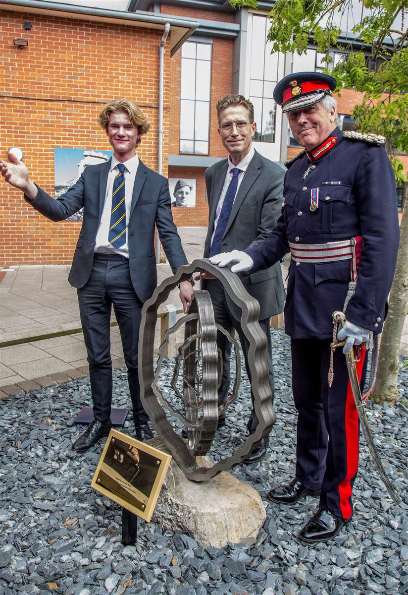 Today is World Sculpture Day. ‘The Seventh Tree’ is a sculpture by student, Jacob Eaves, which was unveiled at KES in May last year to commemorate the seven decade reign of the Late Queen Elizabeth II.