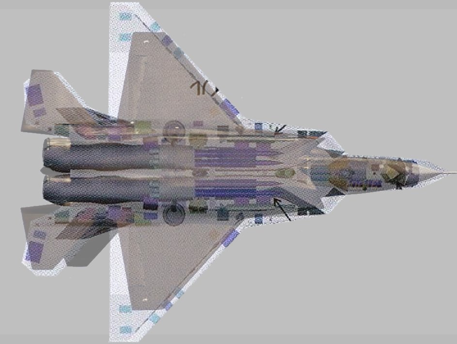 サイドベイの分だけ23の方がちょっと太い。XF9クラスのエンジン想定だと23DMUやJ-31/35がほぼ下限サイズになる感じ？