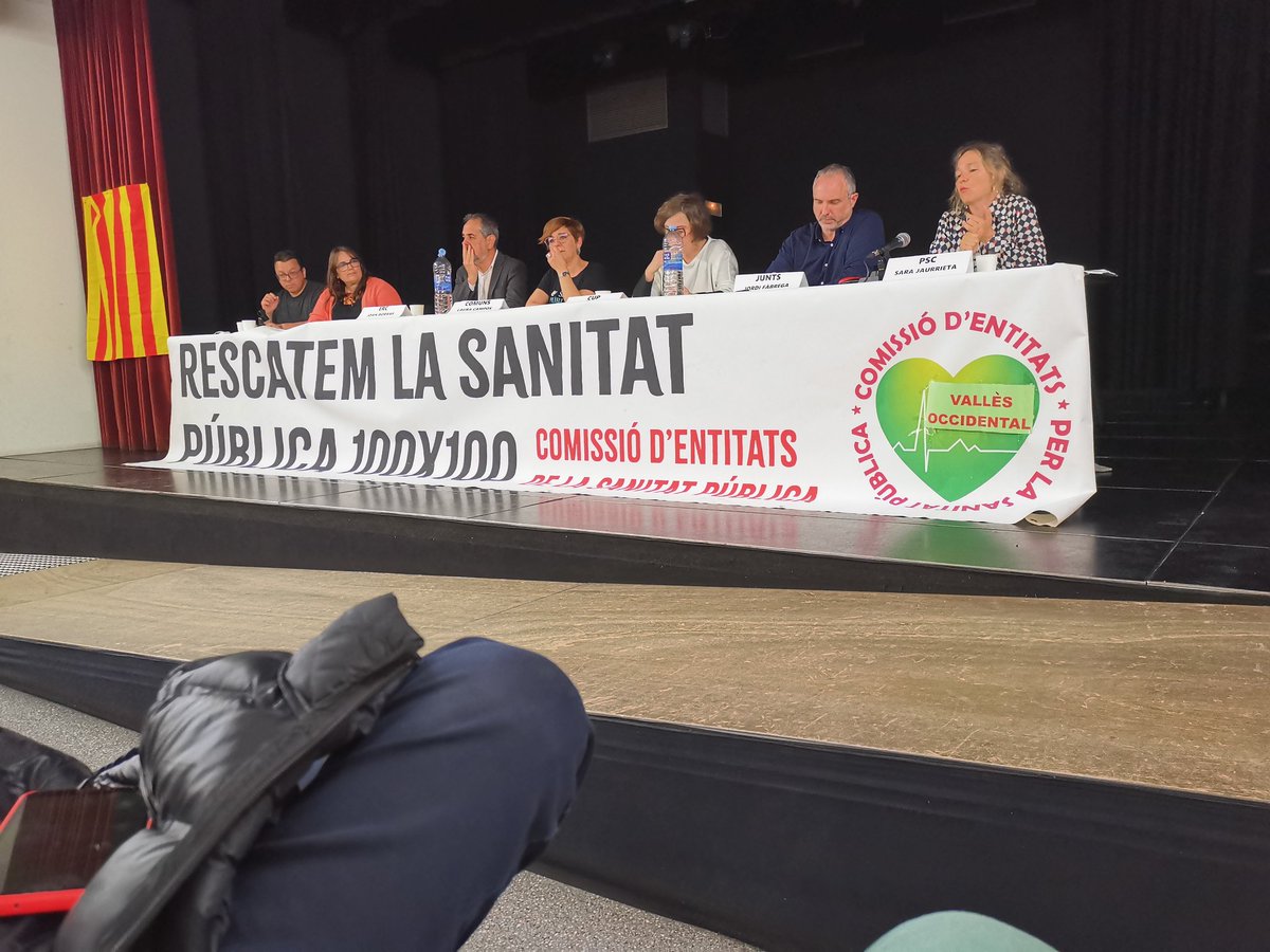 Ahir vam estar presents al #debat a #Sabadell escoltant propostes i visions de la sanitat pública dels diferents partits. Va quedar clar que <a href="/socialistes_cat/">Socialistes PSC/❤</a> <a href="/SomComuns/">Comuns</a> <a href="/cupnacional/">CUP Països Catalans</a> es posicionen en contra del nou model de #pediatria que l'allunyen dels barris #atenciónprimaria
