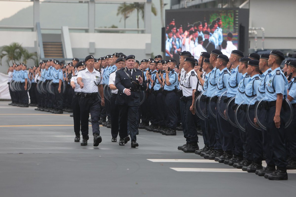 hkpoliceforce tweet picture