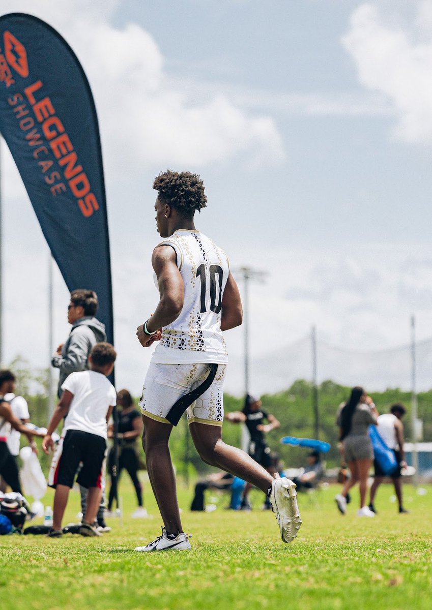 Catch me at ot7 Orlando 🤠 @WestOrangeFB @24k7v7 @Coach_GThompson