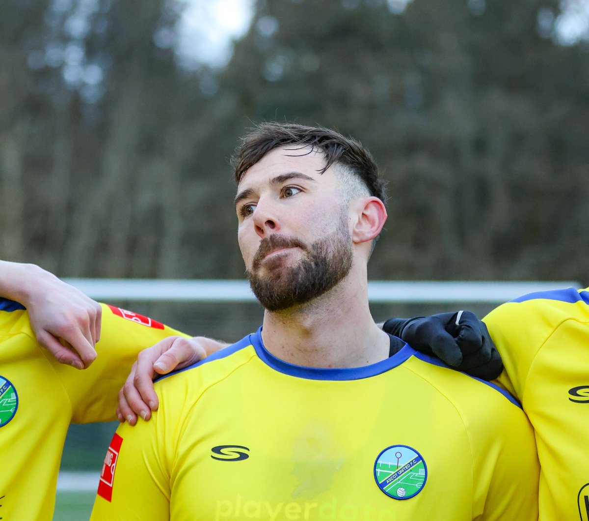That moment you realise it's the last game of the season... 🙄

Get over and support the #Yellas today for the final time this season as they visit @NorthwoodFC in @IsthmianLeague action.

#WeAreAscot #UpTheYellas 💛💙