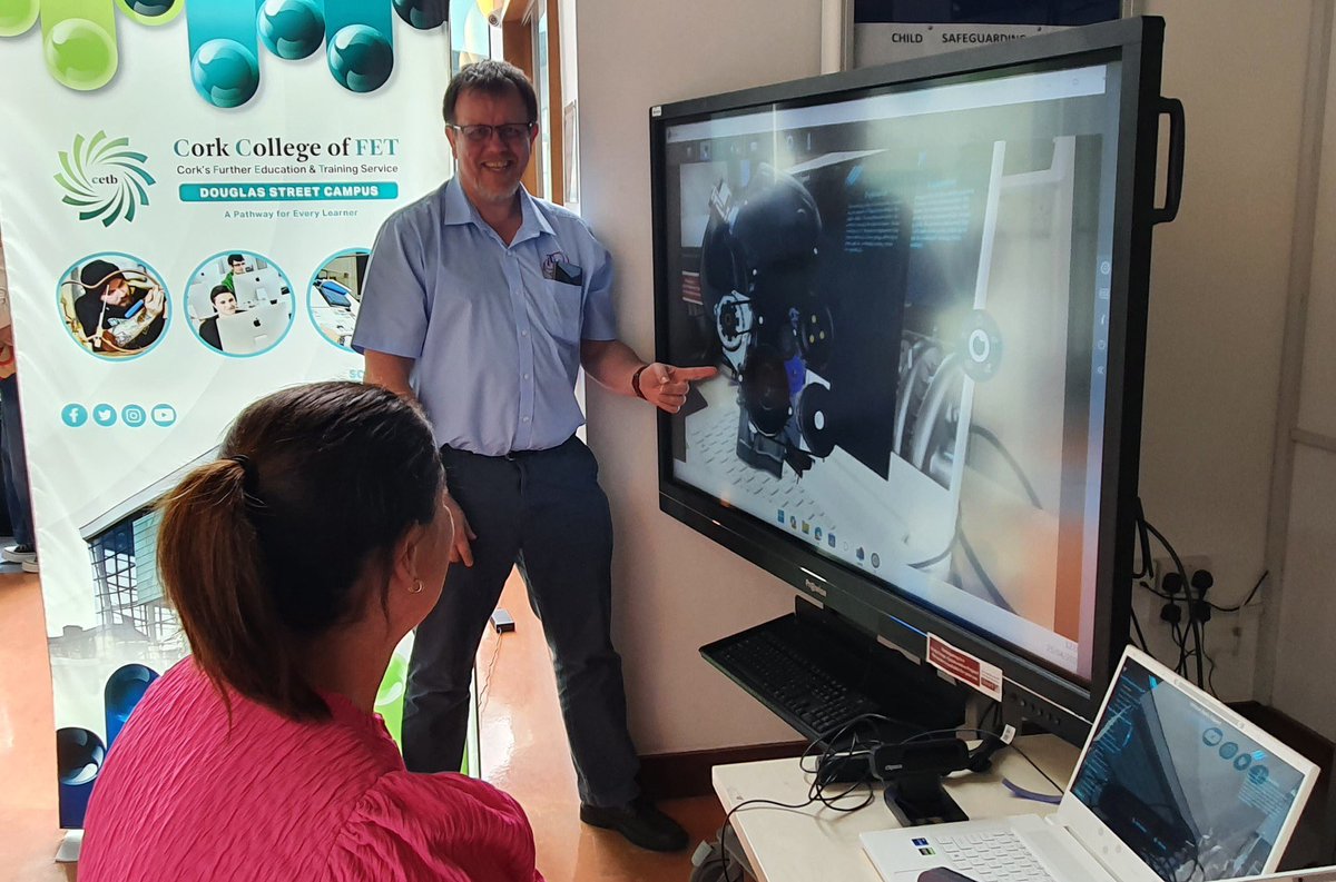 @DouglasSt_CCFET Skills Centre team Mary, Natasha and Jim trying out @iTP101_UK technologies #TEL #FET @CorkETB @ThisisFet @QQI_connect @Instgc @DenisLeamy @DeptofFHed @corklearning @STEMSouthWest_ @CareersPortal @yiyoungvoices Credit: T. Cadogan