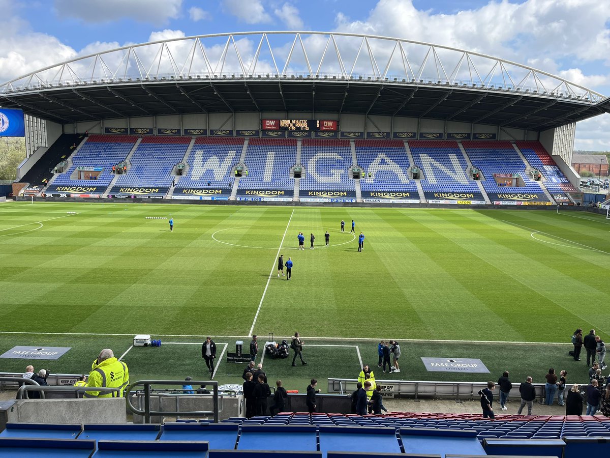 1️⃣ change for Rovers final game of the League 1 season at Wigan this lunchtime ➡️ Wilson ⬅️ Taylor Youngsters Kofi Shaw & Jerry Lawrence both named on the bench.