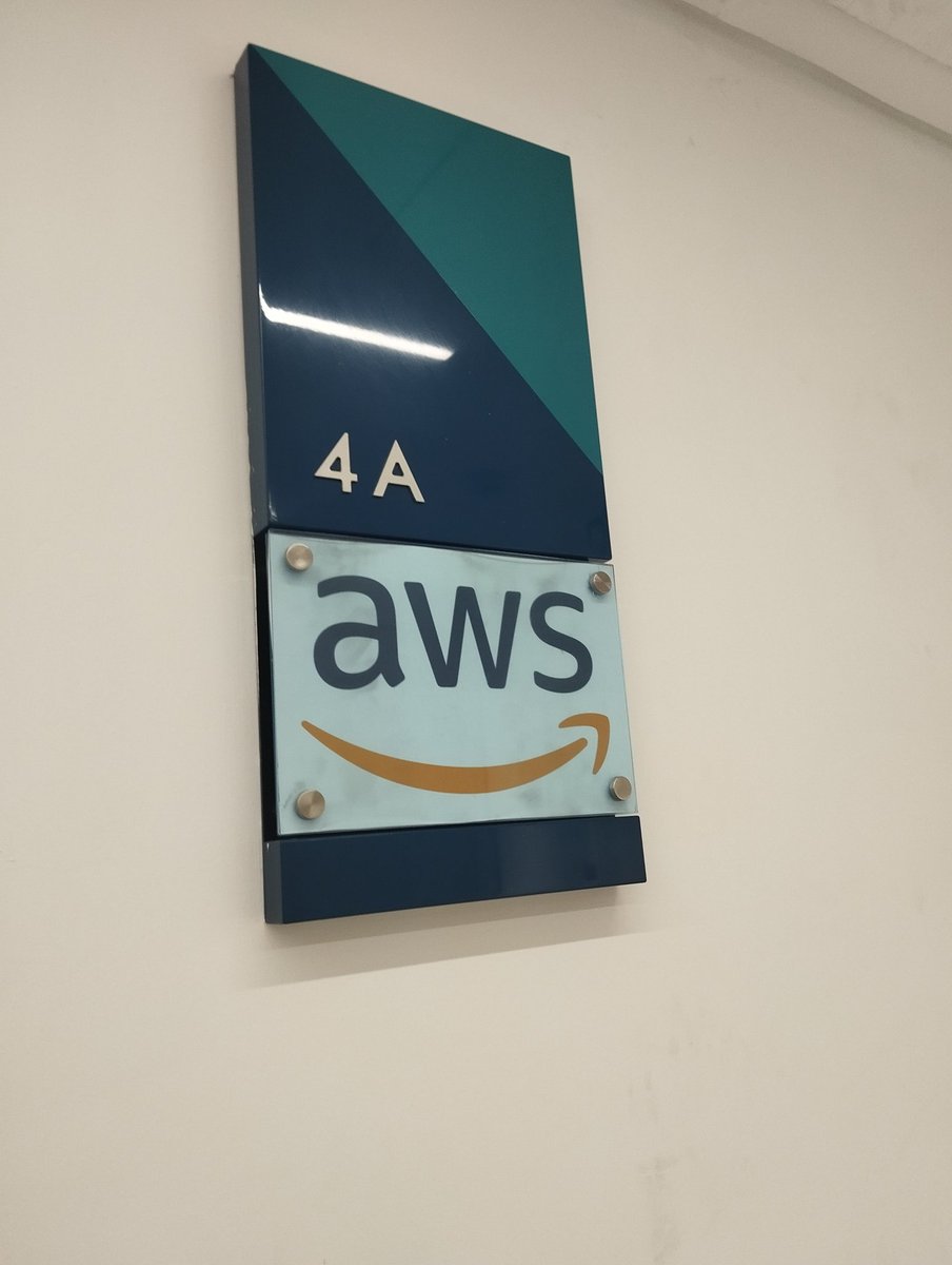 I had an amazing time facilitating a technical session at the AWS Lagos Startup Week, this week. 'The Bring Your Own Model' - BYOM event was an interesting one!🤩

We explored how to seamlessly build and deploy model on @awscloud Sagemaker! 

Kudos to my team and I at @QuCoon_