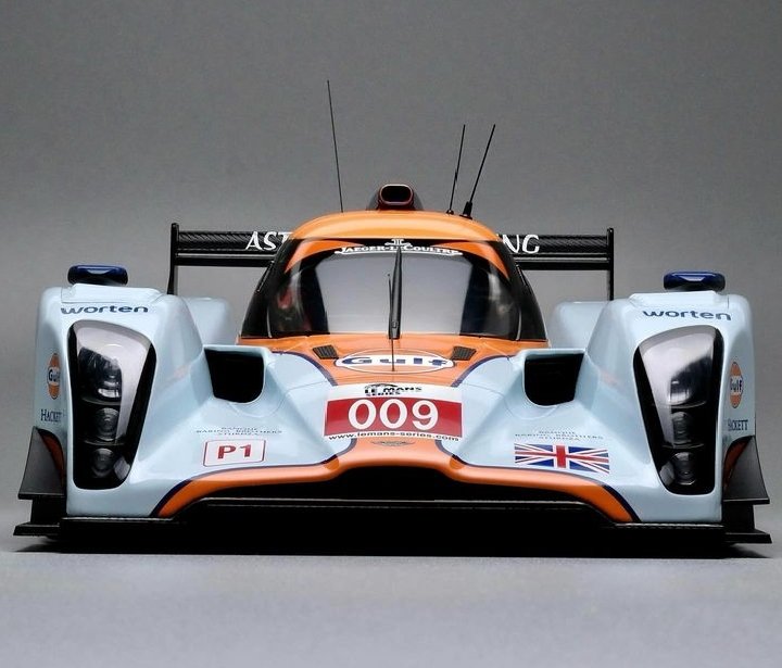 A beautiful Lola Aston Martin B09/60 LMP1 which participated in the 2009 #LeMans24 
#classiccars