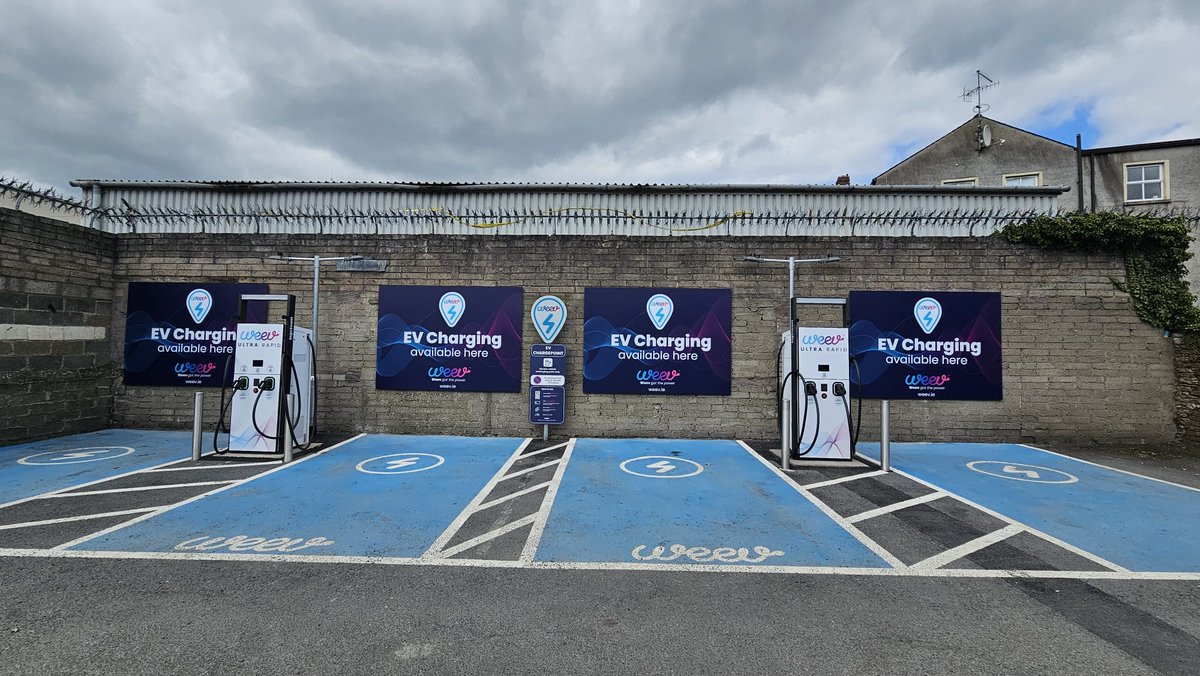 Looks like Weev are pushing ahead &amp; it's great to see lots of new Rapid &amp; Ultra Rapids. They tell us the new battery solution at Park Centre is performing well &amp; Belfast City Airport is on track to go live soon. A new 4 bay site at Eurospar Armagh has been installed too

#EVANI