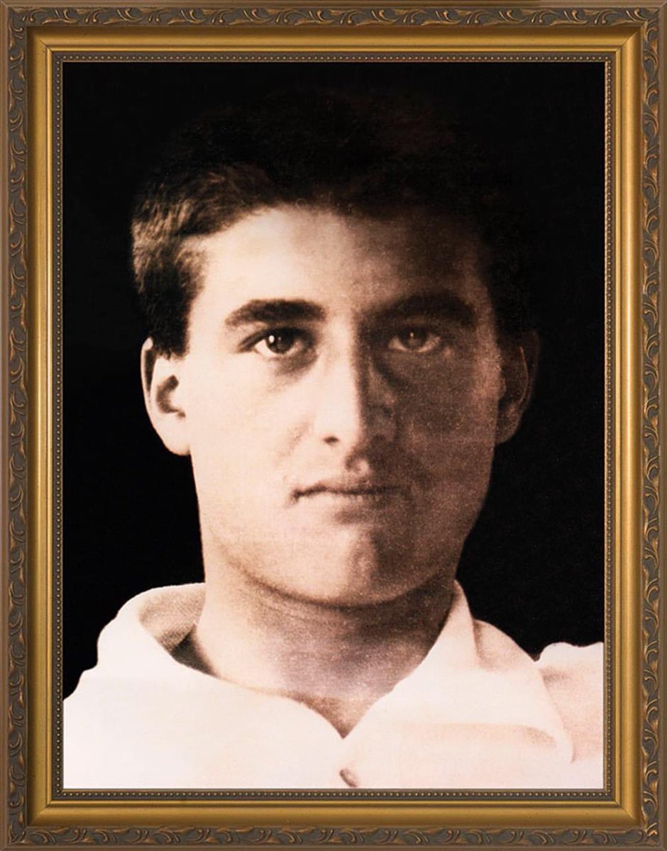 Amazing news! 

Blessed Pier Giorgio Frassati, a patron saint of young Catholics, will be canonised next year, according to the Italian media outlet Avvenire.