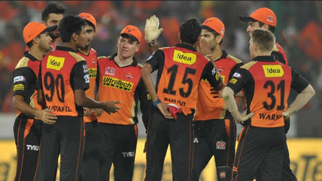 mufaddal_vohra's tweet photo. There was a time SRH used to score low totals while successfully defending it and those matches gave viewers a memorable experience.

Now every other team is scoring runs for fun, but the joy hasn't been the same. https://t.co/yoaVToInCK
