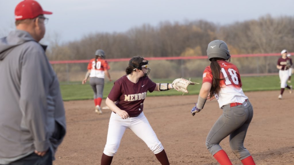 Good luck CA Softball 🥎 as they travel to Union Endicott for two games today. #CanandaiguaProud <a href="/cdgasoftball_/">Canandaigua Softball</a>