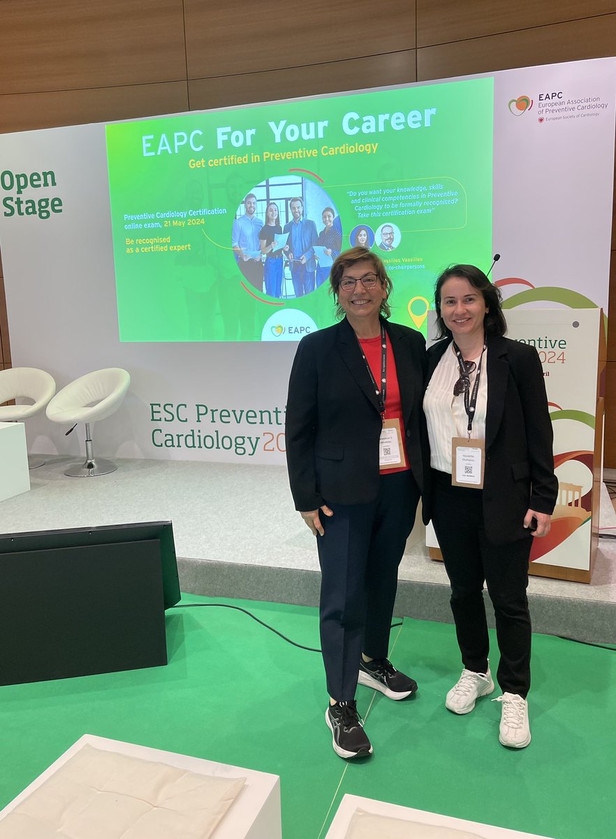 #ESCPrev2024 has so many wonderful memories for me esp in Athens 🇬🇷♥️ Last day didnt end w/o connecting with the vibrant future of #EAPC #cvPrev #WIC @justvick @NOrphanou 🇨🇾 Such a fun community #EAPC_ESC & yes as screen recommends 👉🏻 #EAPC your career #cvPrev @EAPCPresident…