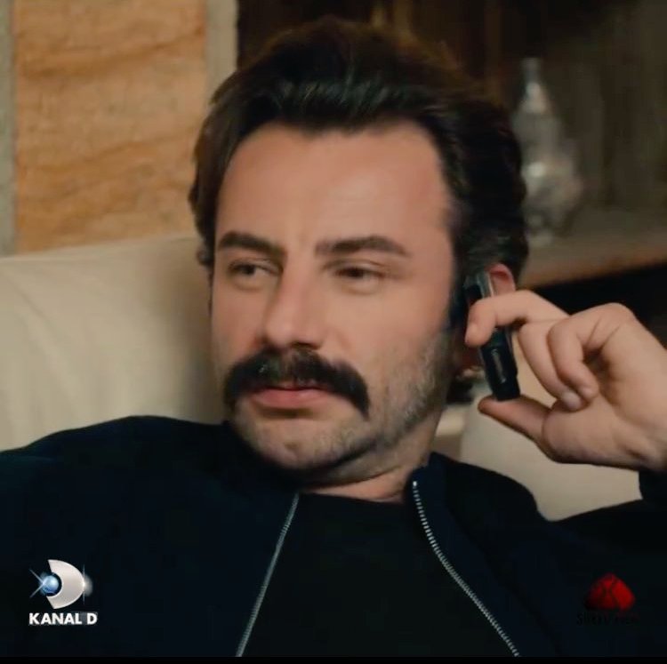 #tccandler @tccandler #100faces2024 #GökberkDemirci Çok yakışıklı, karizmatik ve yetenekli. I vote for Gokberk Demirci actor from Turkey