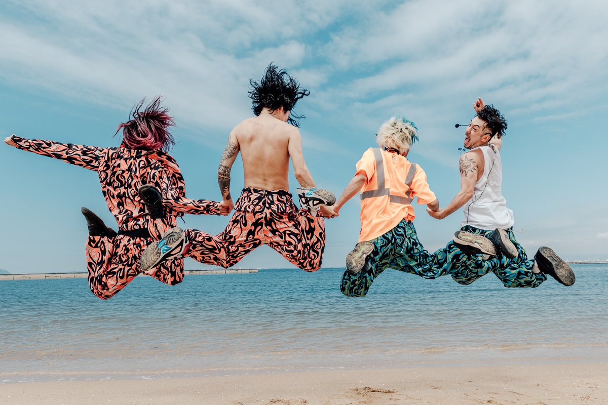 TRIANGLEさんくすでした。

ロケーションも最高でかなり楽しかったよ

7月にワンマンで福岡に帰ってくるからまだ会おう🫶

photo by <a href="/verse_taiki/">Taiki Hashimoto</a> 
#スサシ
#ギャル