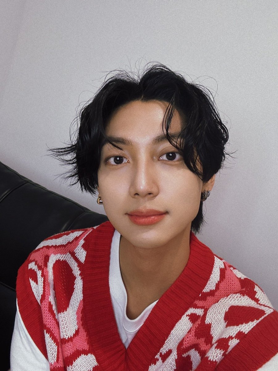 #BF #KWANGMIN ONLINE SPRING TALK EVENT

本日ご参加いただいた皆様ありがとうございました✨️
#クァンミン と皆様との春の思い出がまた1ページ増えましたね📖🌼
またお会いする日までお体にお気をつけてお過ごしください☺️

元 #BOYFRIEND #광민