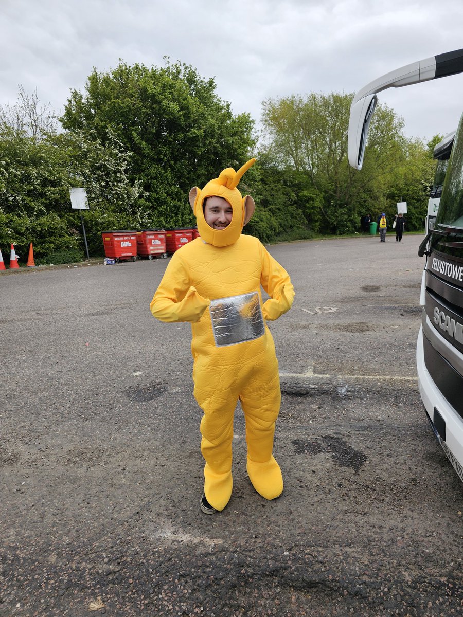 @AFCSudbury Last Away day of the season fancy dress day! Let's have it! 💛💙