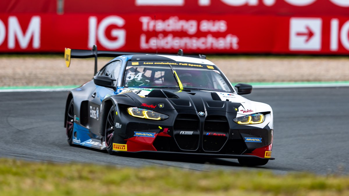 Look who’s leading the GT Masters pack! 🚗💨

#54 BMW M4 GT3 nailed the pole in the season’s first quali. Props, FK Performance! 🥇 

📸ADAC Motorsport