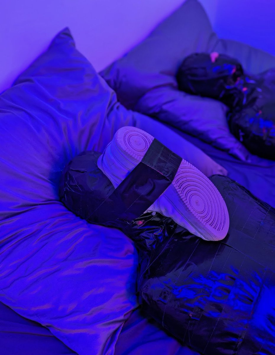 Mummified and gagged 😈😏 
by <a href="/Kinkx_Kenyo/">Kenyo</a> 
#mummfication #bondage #gimp #twink #gaytwink #sniffing #sneaks