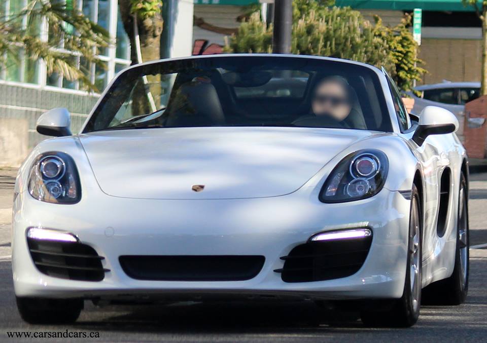 Porsche

 #Porsche #GermanCar 
 porsche.carsblitz.com