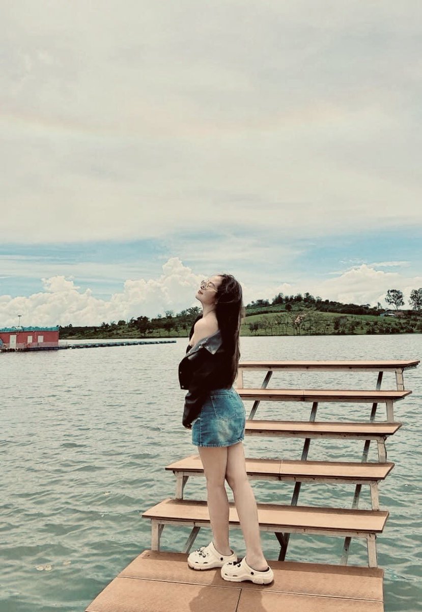 MoonJazz85's tweet image. 🧡 tuyển người êu để đi chữa lành
Điều kiện🤭
💕 thuộc bảng Cửu chương

💕không đi dép trái

💕biết ăn cơm bằng đũa nói tiếng việt

💕mưa biết chạy vào nhà là OK rồi🧡🧡
#SenderLab 
#SenderLabs