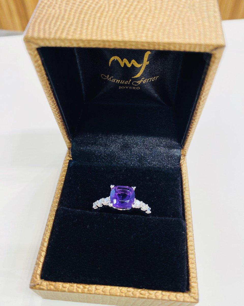 AMATISTA | BRILLANTES,
en #ManuelFerrerJoyero 💜
.
.
manuelferrerjoyero.com 
.
.
#Joyerosdesde1968 #JoyeríaPremium
#JoyeríaenLogroño #JoyeríaenLaRioja
#JoyasÚnicas #JoyasExclusivas
#JoyerosMFBlogLog 
#JoyasMFLog 
#AvenidaRepúblicaArgentina27 
#Logroño #LaRioja #Spain