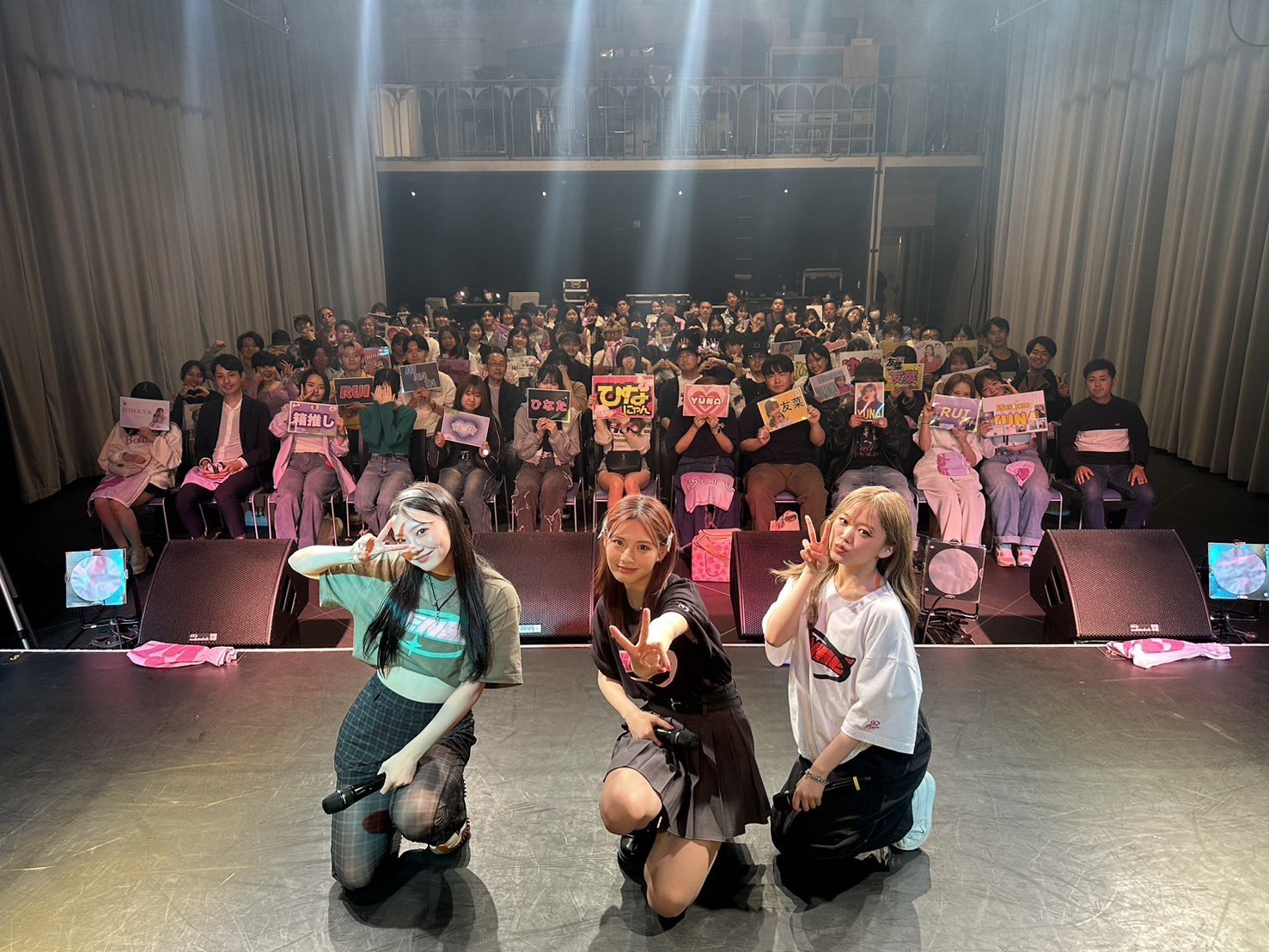 GMKvOBxa8AAtipv?format=jpg&name=large