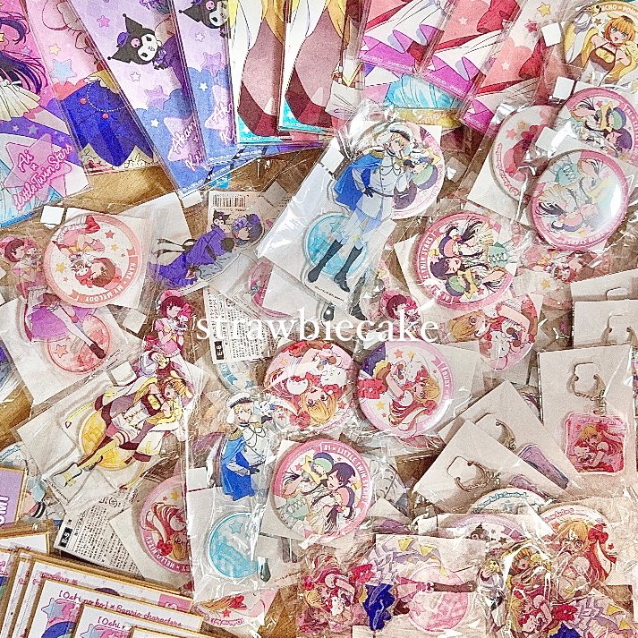 [rts/likes appreciated] 🍰 want to sell 🍰 ᯓ★ oshinoko x sanrio lottery items semua price sama rata-per jenis item-, ✮ acrylic panel : 285k ✮ acrylic keyring : 100k ✮ pin badge A / B : 85k ✮ shikishi A : 85k ✮ shikishi B : 95k ✮ acrylic stand : 255k ✮ lottery polaroid