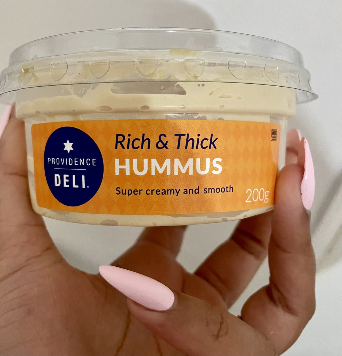 I like my hummus how I like my men