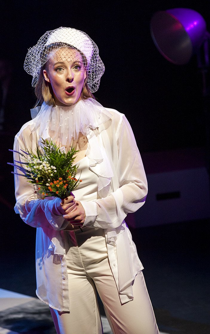 It's wonderful to receive visual feedback on my production of #FairyQueen in the form of photographs. Many eyes have captured many moments, creating new images which continue the life of the show...
📸 @LaurentCphoto
#offie @HGOpera