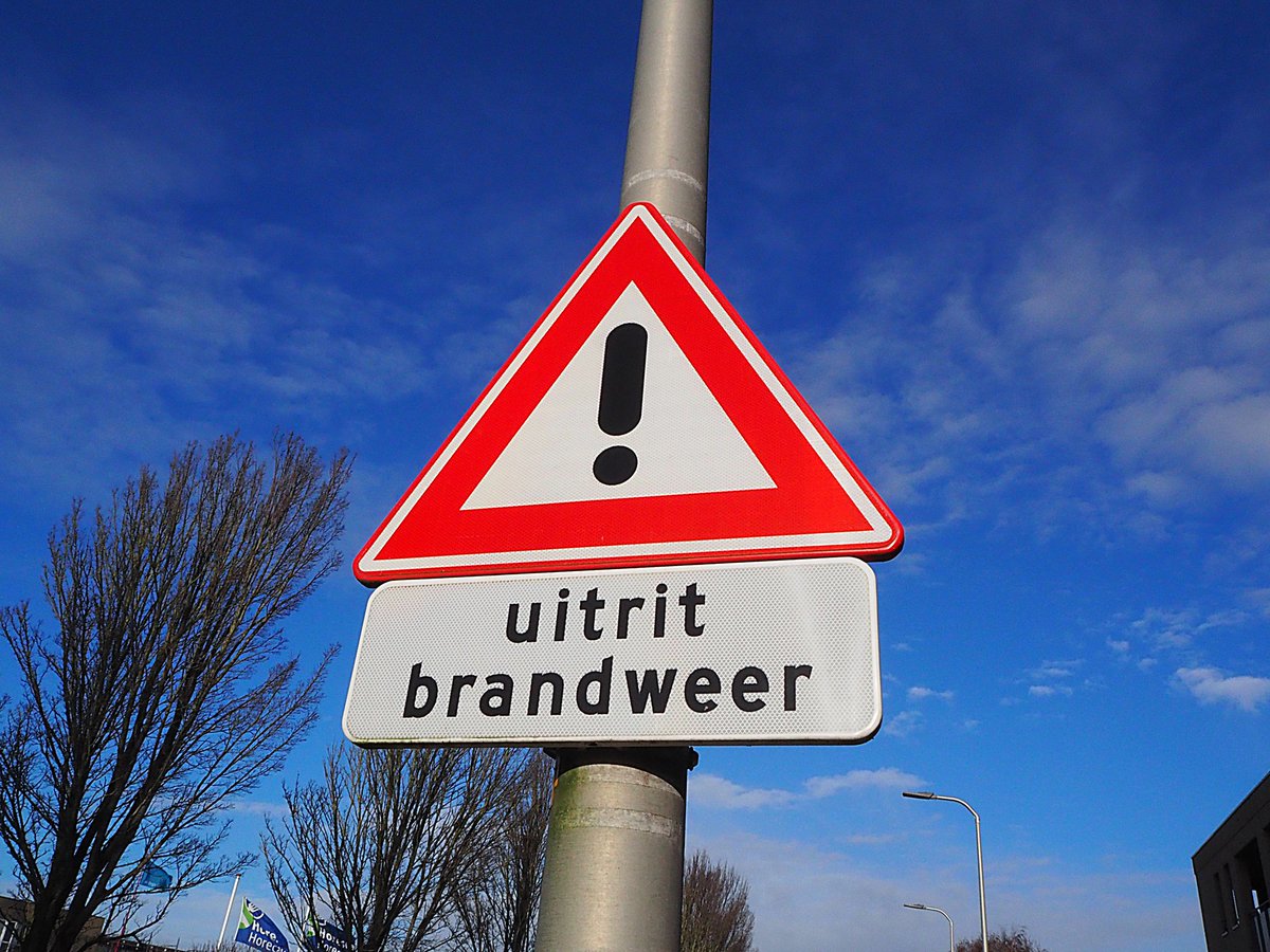 A Dutch road sign, traffic sign with Dutch text under it.

#trafficsign #trafficsigns #roadsign #roadsigns #sign #signs #text #Dutch #Dutchlanguage #photography #photograph #photographs #photo #photos #picture #pictures