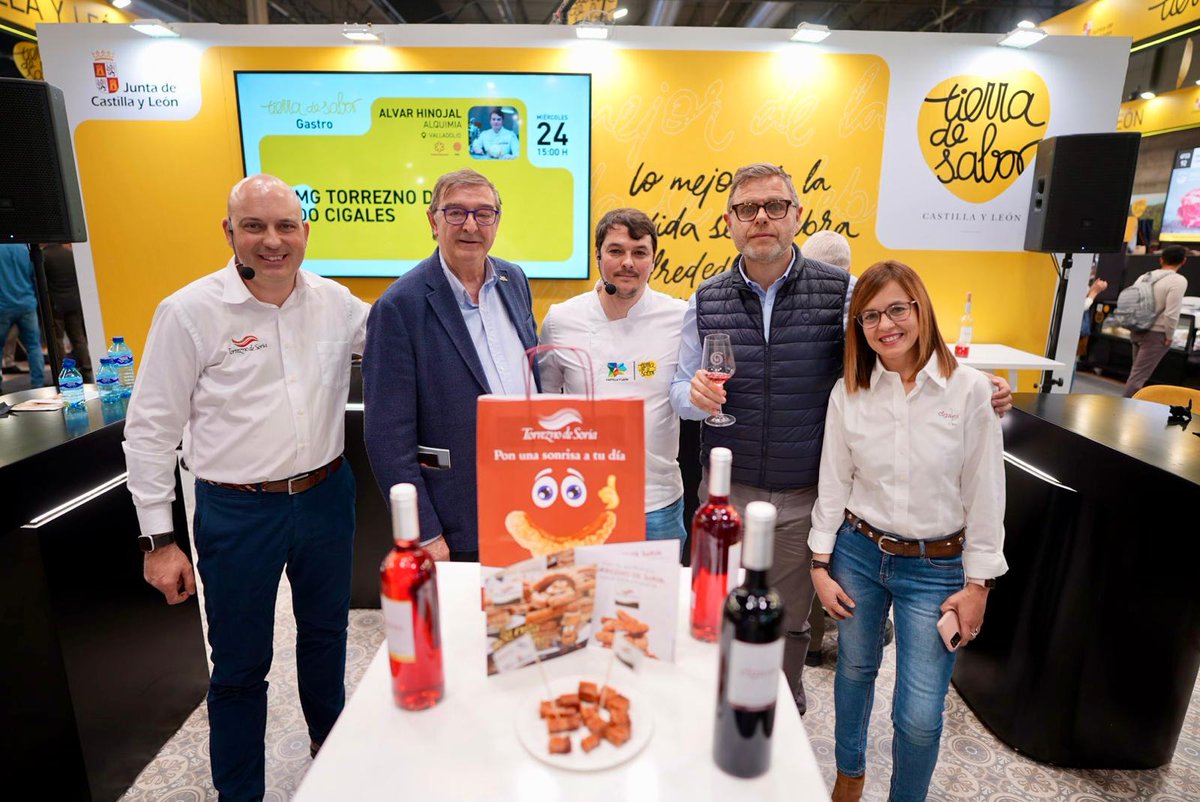 Juanjo Delgado es el responsable de la Marca de Garantía #TorreznodeSoria. Charlamos con él en #ElPicaporte de @esradio_cyl sobre su presencia en las ferias alimentarias y la situación de las empresas adheridas. #EsRadioCyL