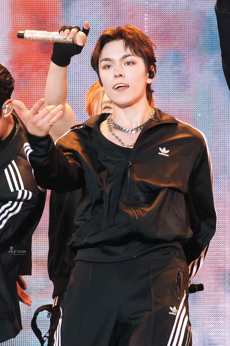 240427 FOLLOW AGAIN TO SEOUL

LALALI ★HD 

#버논 #최한솔 #VERNON #バーノン
#세븐틴 #SEVENTEEN