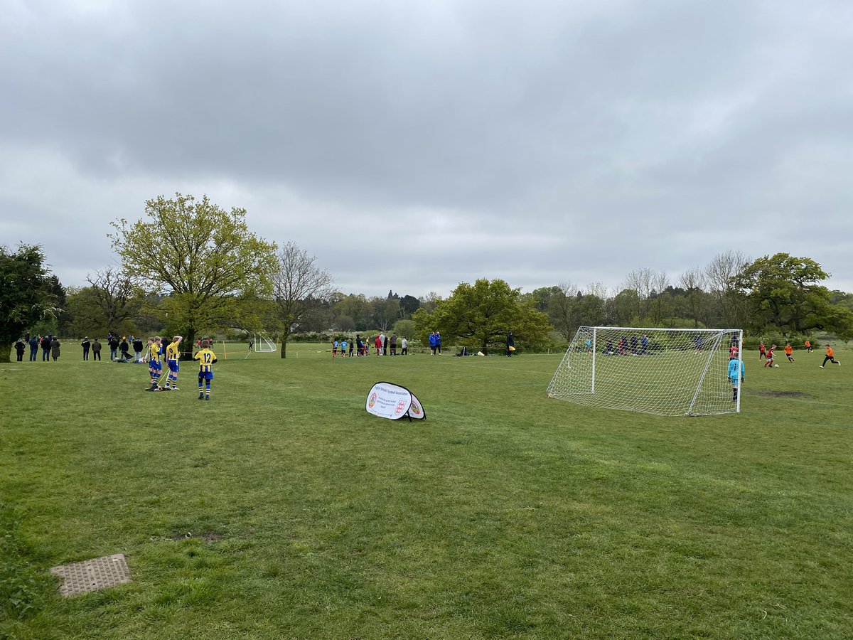 We’re hosting the SC Boys Plate and Girls Intermediate Trophy We welcome @newburydpsfa @CSBDFootball @CaerphillySFA @wycombe @BDSFA1 @SloughSFA @erpssa98442 Wycombe and Cheltenham Schools to Woking