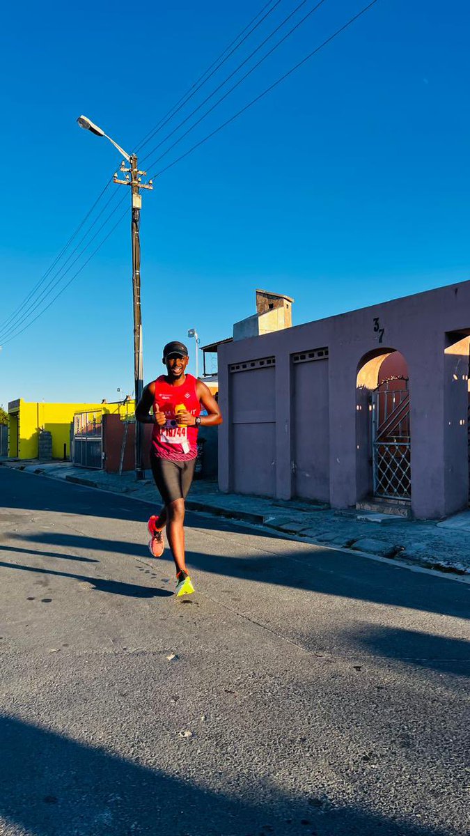 BABZIT's tweet photo. Ran the streets of Langa this morning.

#RunningWithTumiSole 
#IPaintedMyRun https://t.co/FKUgmRqjX5