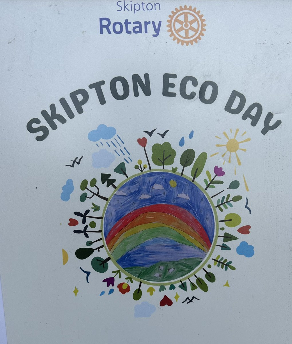 <a href="/SkiptonRotary/">Skipton Rotary</a> and <a href="/skip1040/">SkiptonCraven Rotary</a> are at #SkiptonTownHall today. There is an #ECOday on today with stalls and games for all the family. Come and have a go at the #HumanFruitMachine.