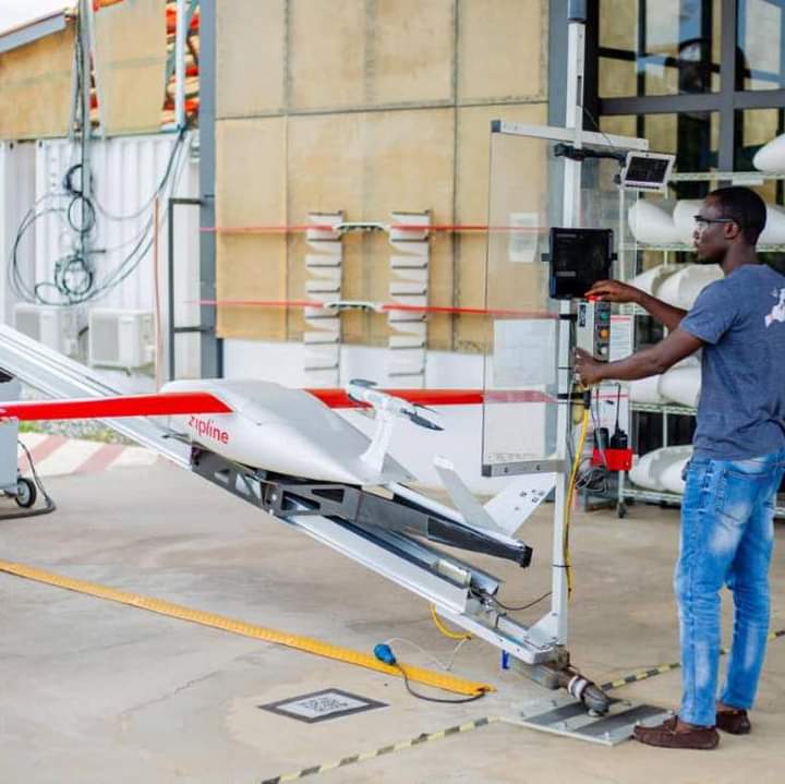 Rahima from Kobore in the Northern Region, received urgent medical supplies via Dr. Bawumia's medical drones, saving her life! Let's vote for him to do more and bring healthcare closer to our doorstep! #NorthernRegionForBawumia