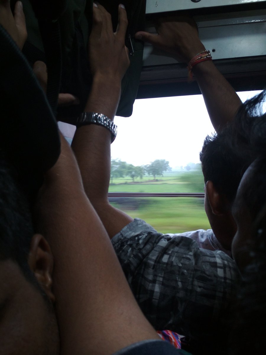 KshitijMundra07's tweet photo. We are born to fly
Never Ever Give up!
#TheBucketList #MiddleClassDreams https://t.co/JxodsjaoDf