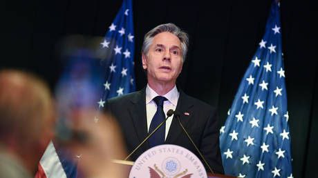 Blinken threatens China over Russia ties The US Secretary of State says Washington is prepared to impose more sanctions on Beijing over the alleged transfer of military components. Speaking at a press conference in Beijing following his meeting with Chinese President Xi…